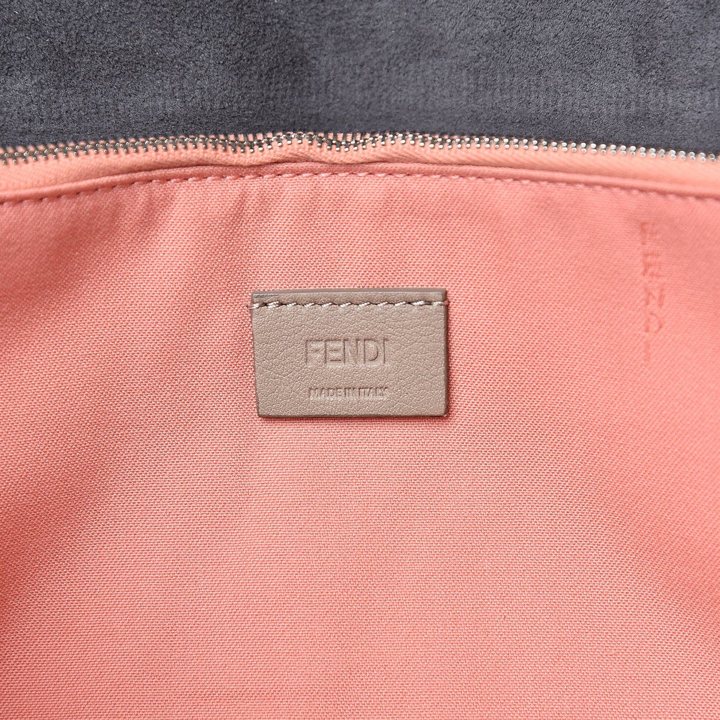 Vitello Flamingo Tube Macro Clutch Pesca