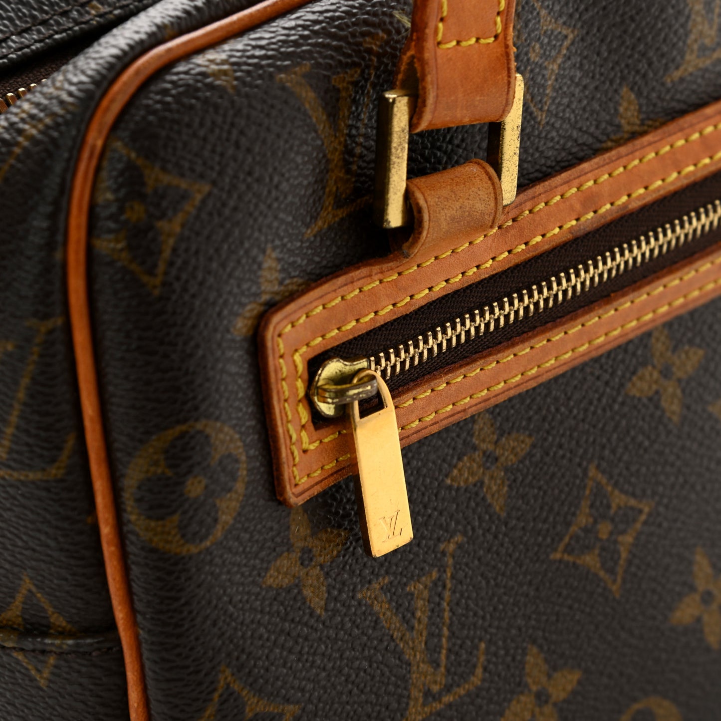 Monogram Cite MM