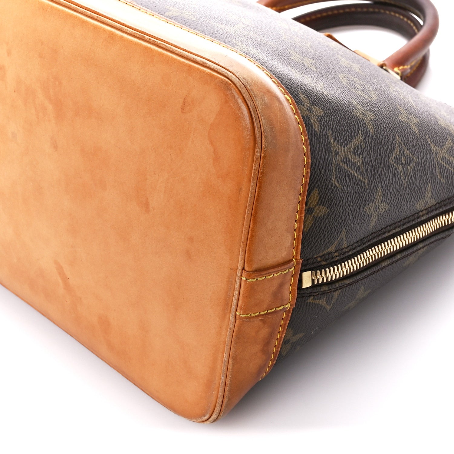 Louis Vuitton Monogram Alma PM 11 of 15