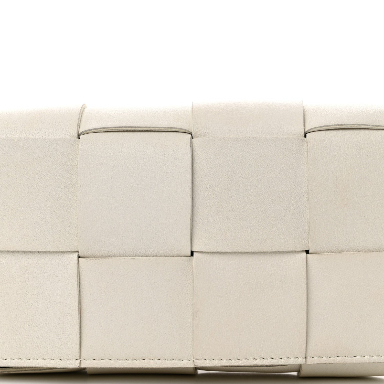 Bottega Veneta Nappa Maxi Intreccio The Belt Cassette Bag White 7 of 12