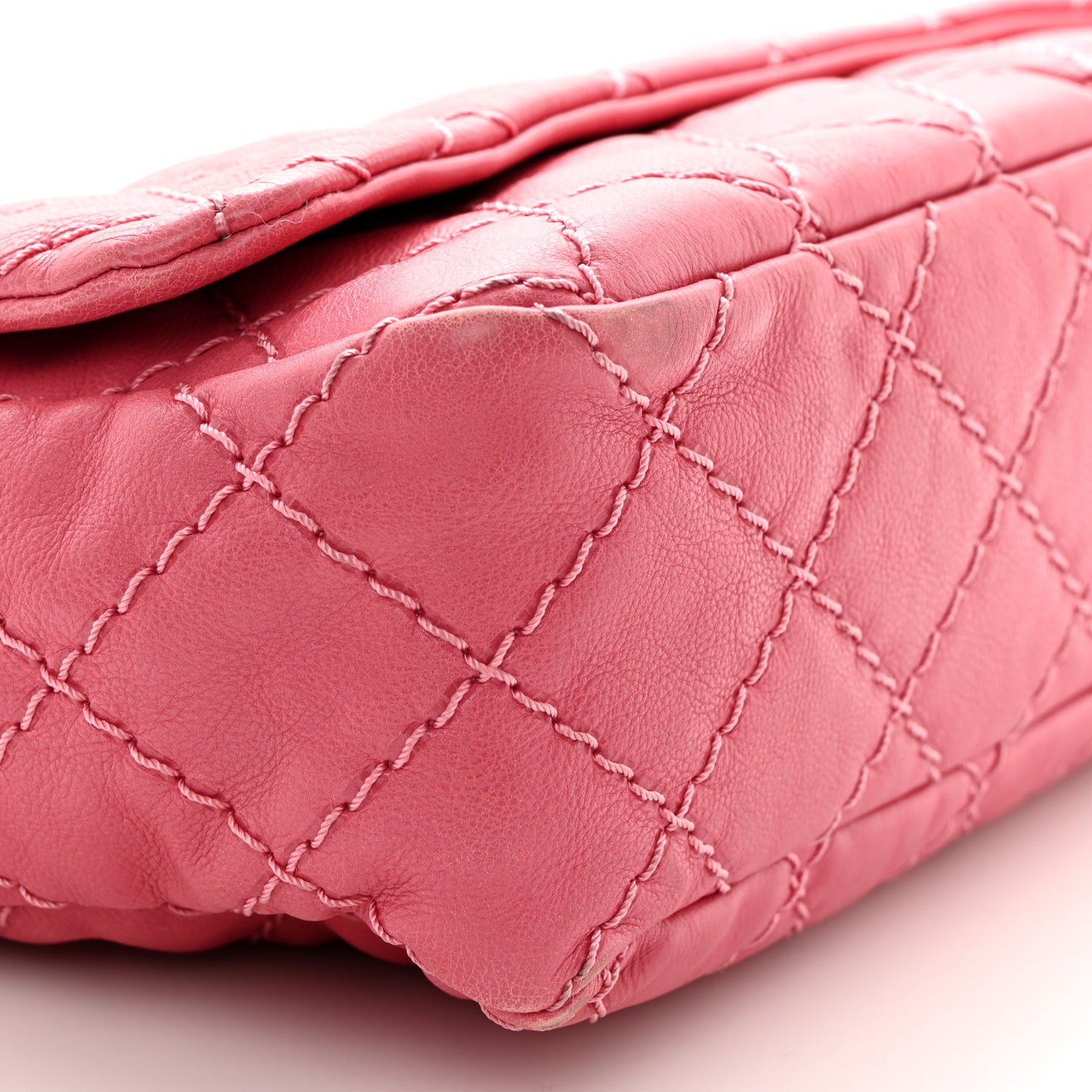 Grained Calfskin Medium Natural Beauty Flap Pink