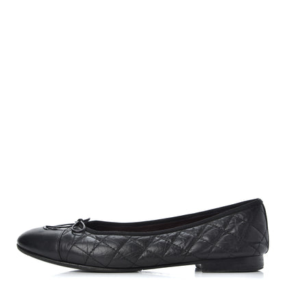 Chanel Aged Calfskin Quilted CC Cap Toe Ballerina Flats 39.5 Black 1 of 21