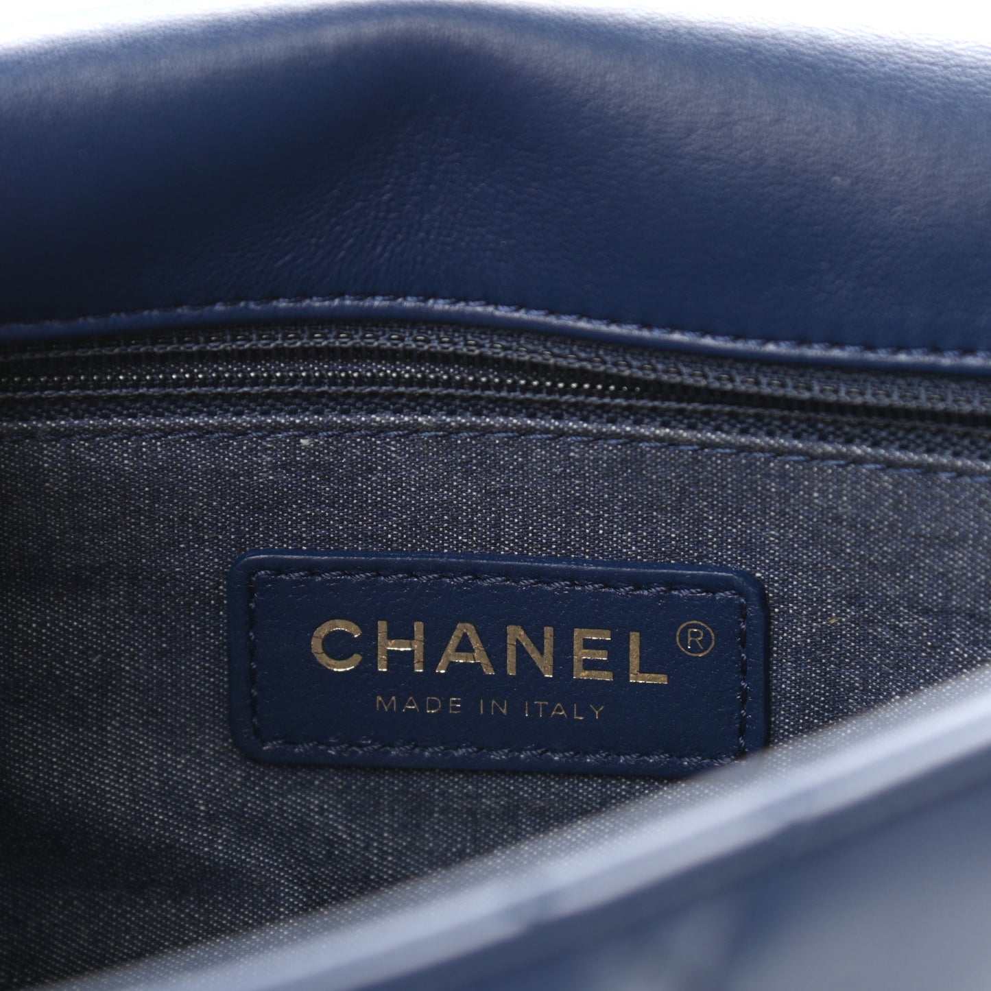 Lambskin Quilted Resin Bi-Color Chain Flap Bag Navy