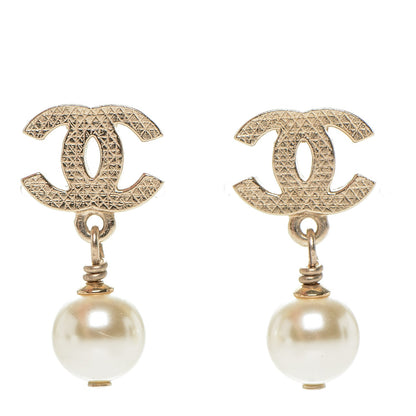 Chanel Pearl CC Drop Earrings Gold 1 of 4