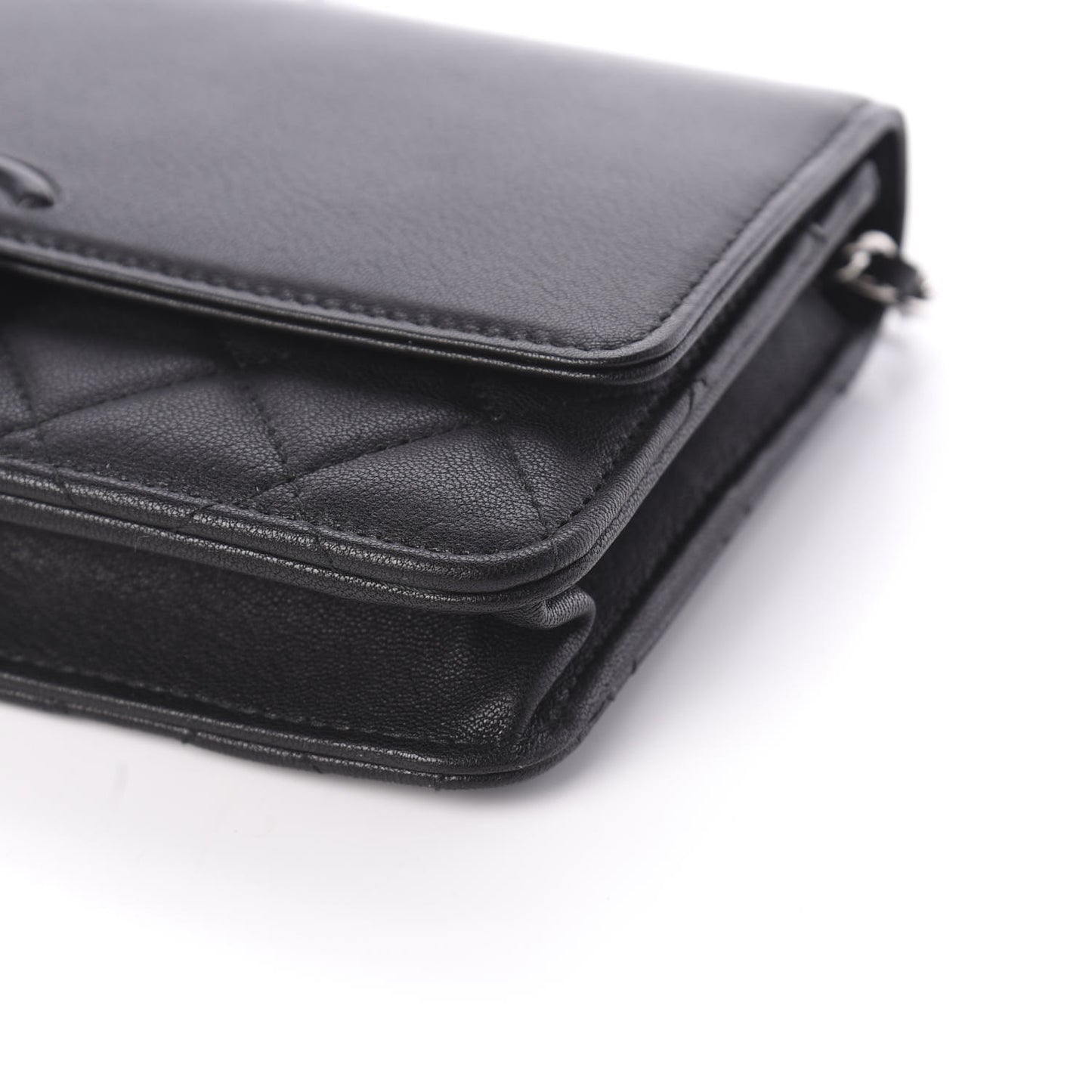 Grained Calfskin Quilted Urban Champion Wallet On Chain WOC Black