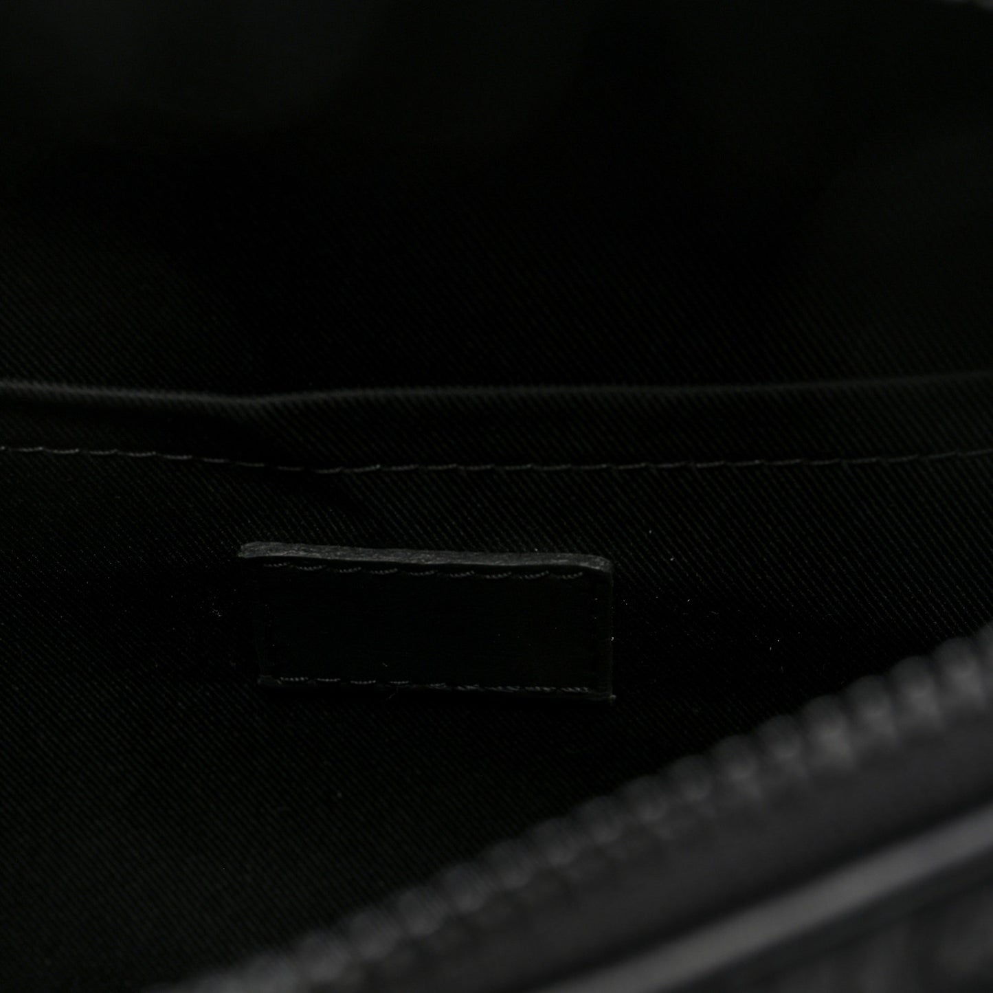 Taurillon Monogram S Lock Messenger Black