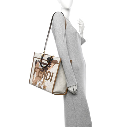 Fendi Glazed Fabric Plexiglass FF Logo Bikini Girls Medium Fendi Sunshine Shopper Tote Bianco Perla Multicolor Miele Scuro 2 of 9