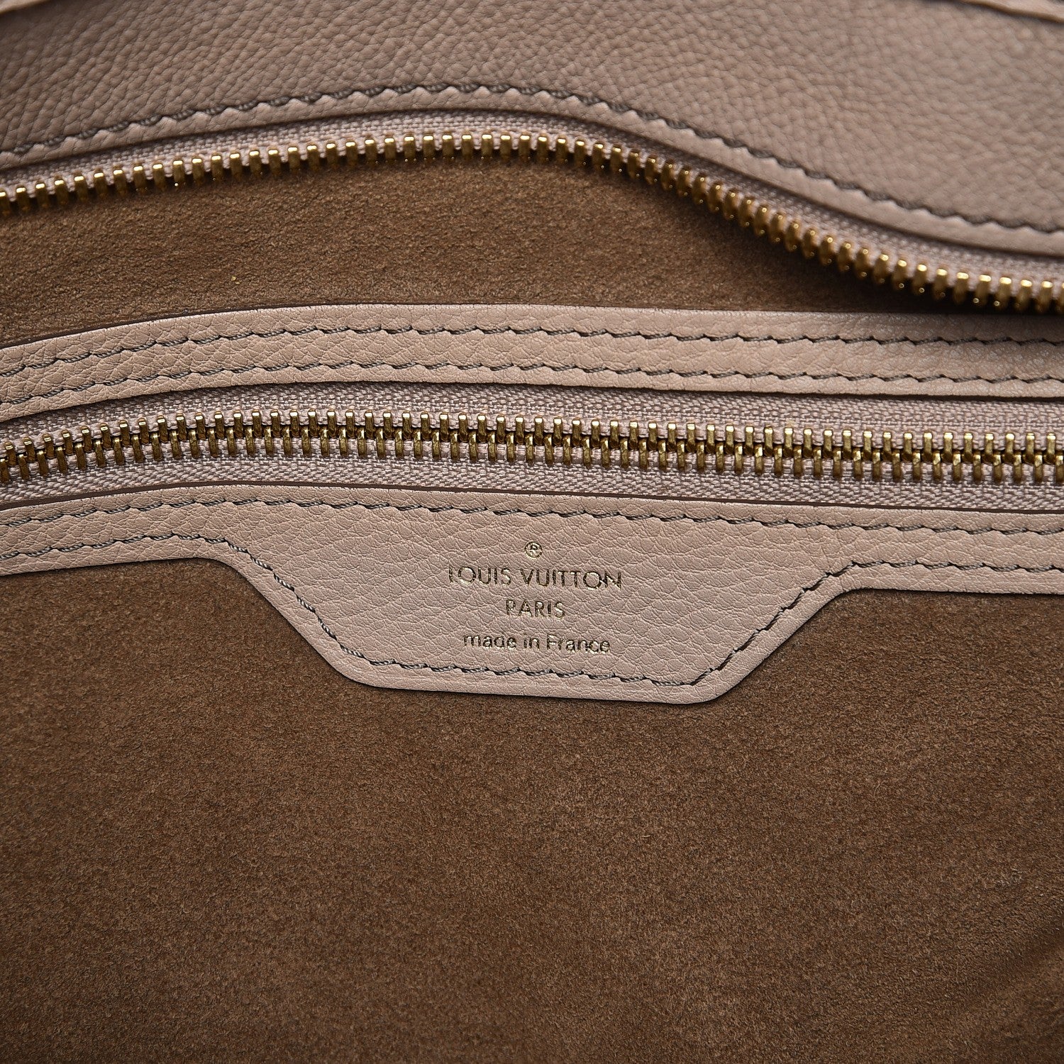 Louis Vuitton Mahina Stellar PM Sable 7 of 11