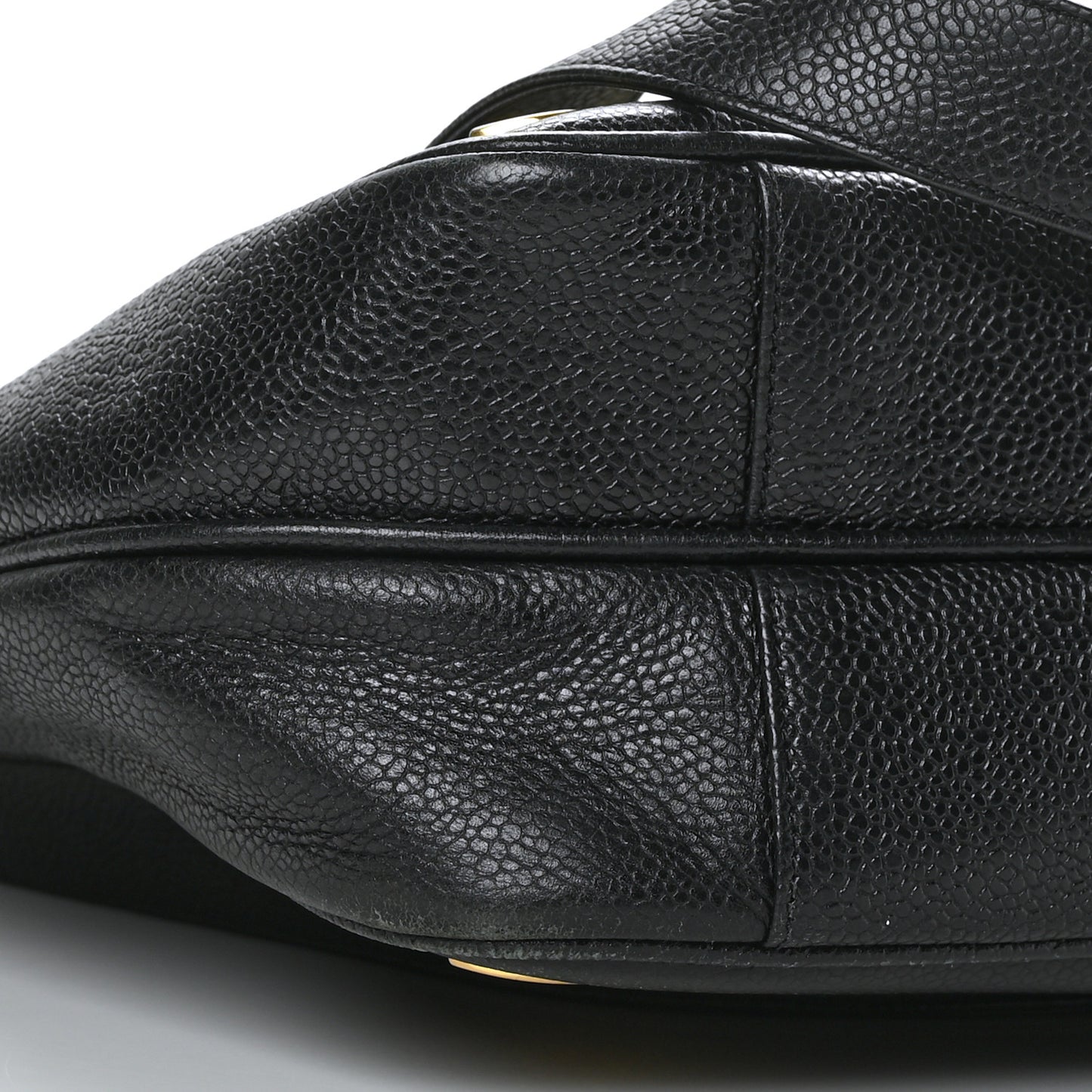 Caviar CC Shoulder Bag Black