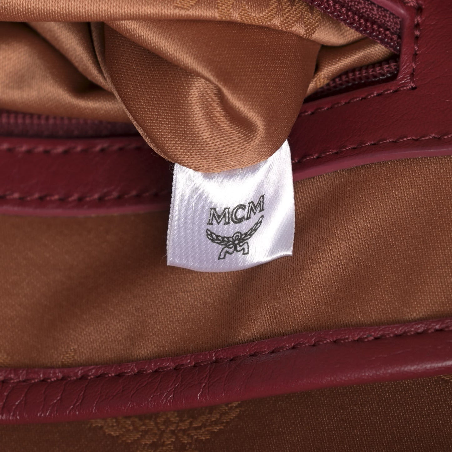 Visetos Studded Medium Stark Backpack Scooter Red