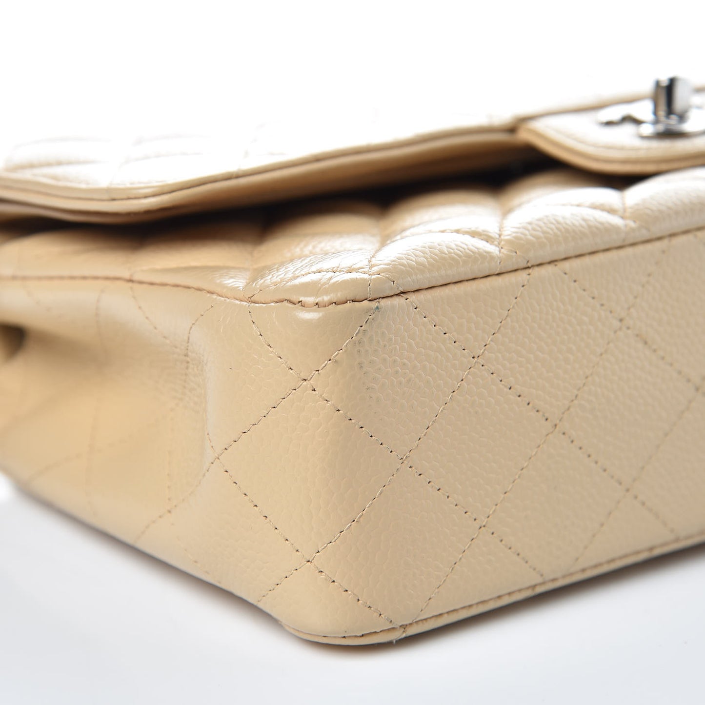 Caviar Quilted Medium Double Flap Beige Clair