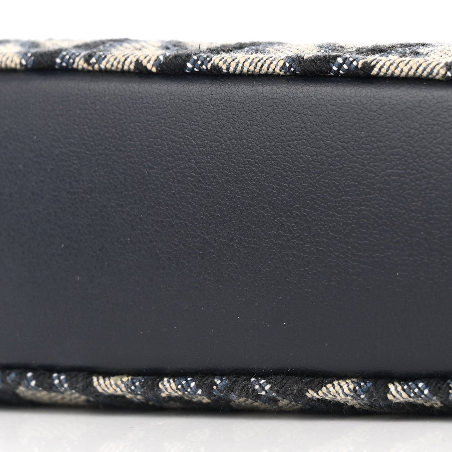 Oblique Saddle Rodeo Pouch Navy Blue