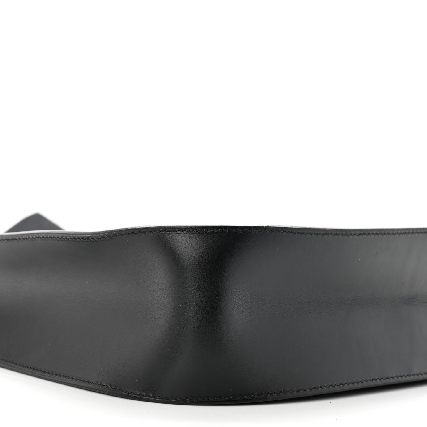 Vache Hunter Evelyne Sellier 29 PM Black