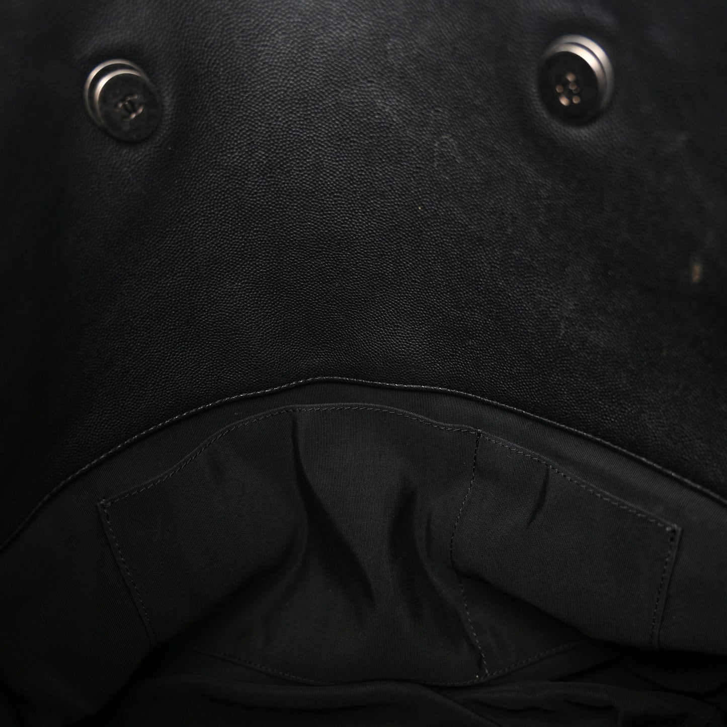 Caviar Quilted Urban Delight Tote Black