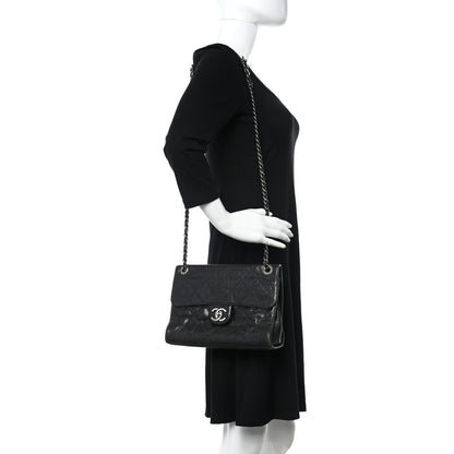 Chanel Crumpled Grained Calfskin Medium CC Crave Flap Black 2 of 14