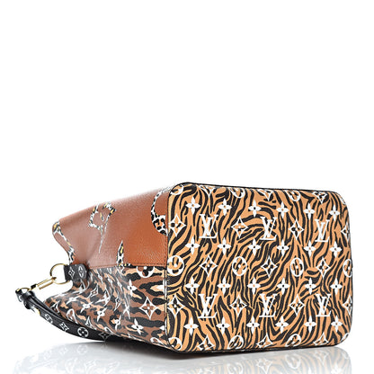 Louis Vuitton Monogram Giant Jungle NéoNoé Caramel 4 of 8