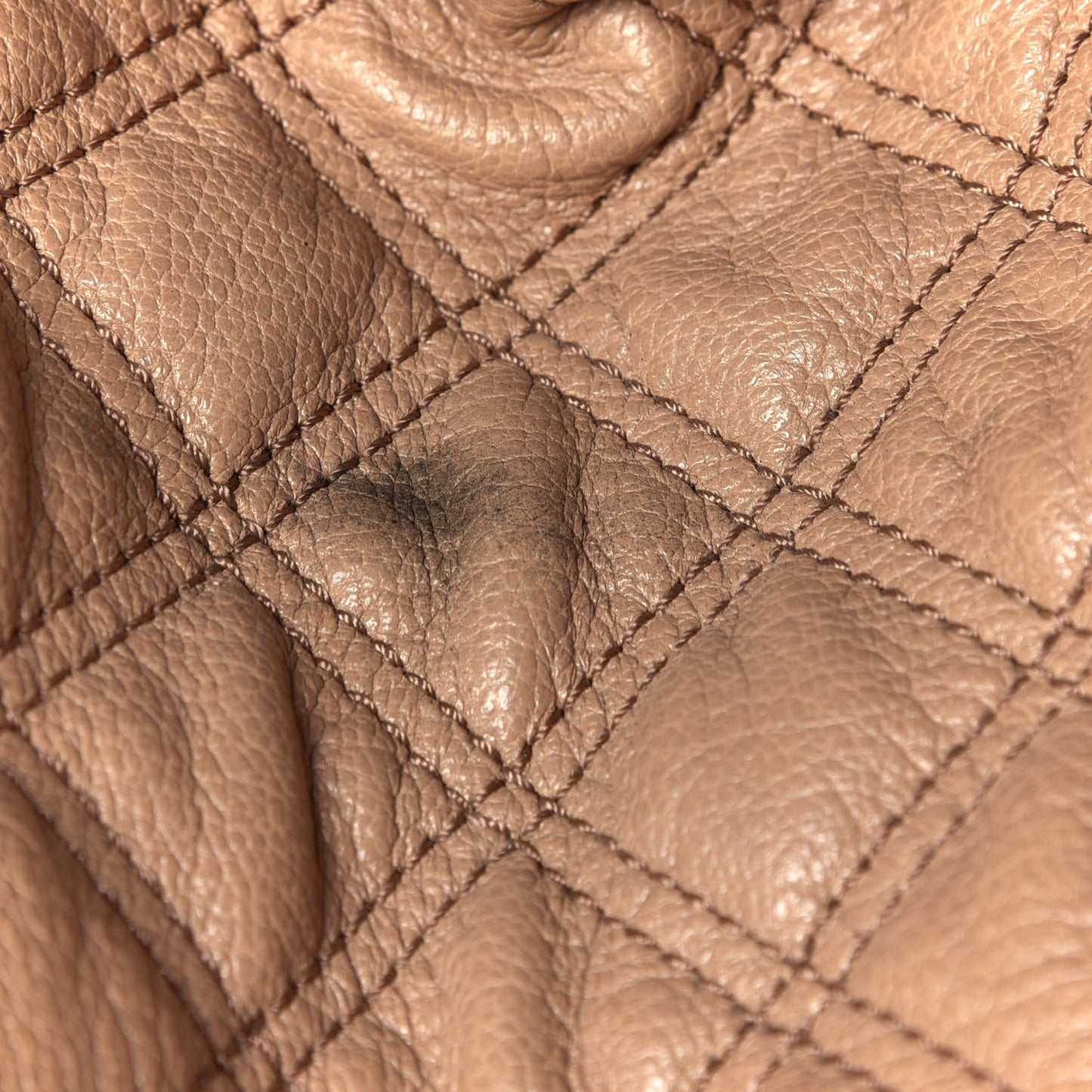 Calfskin Quilted Stam Beige