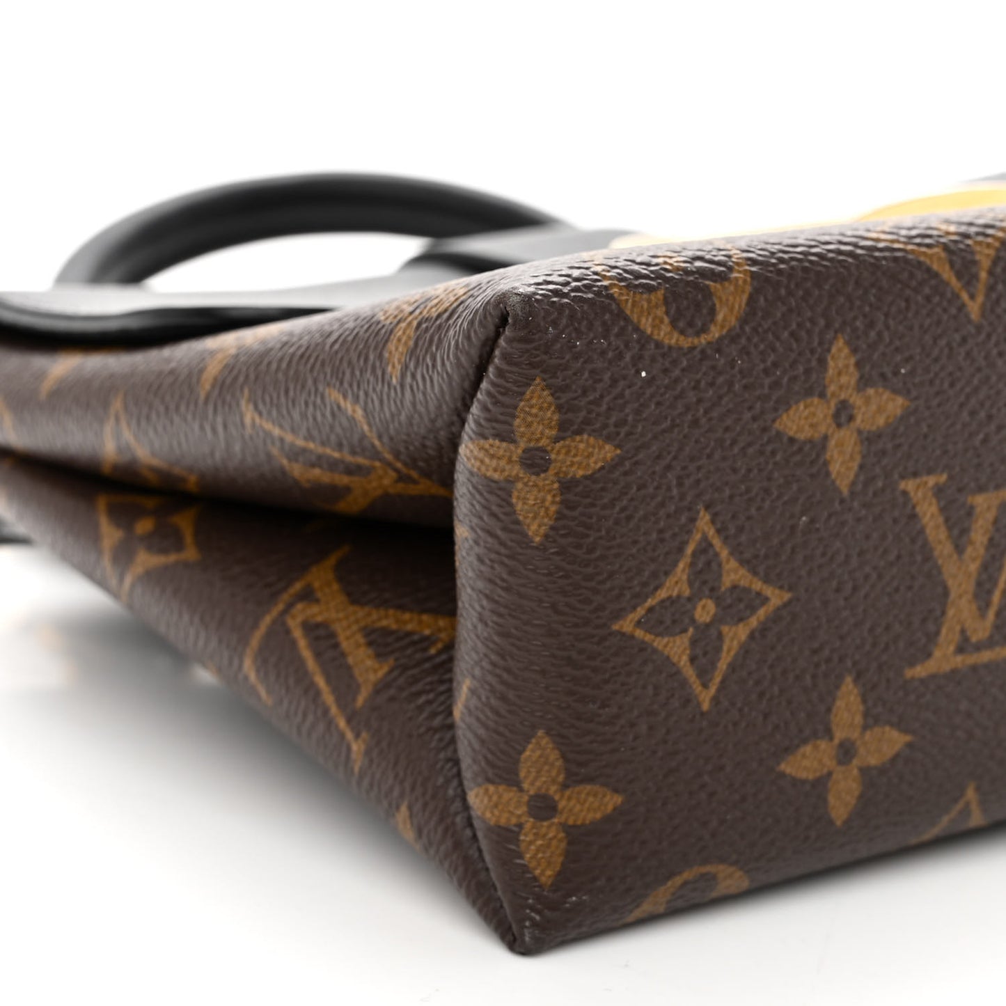 Monogram Locky BB Black