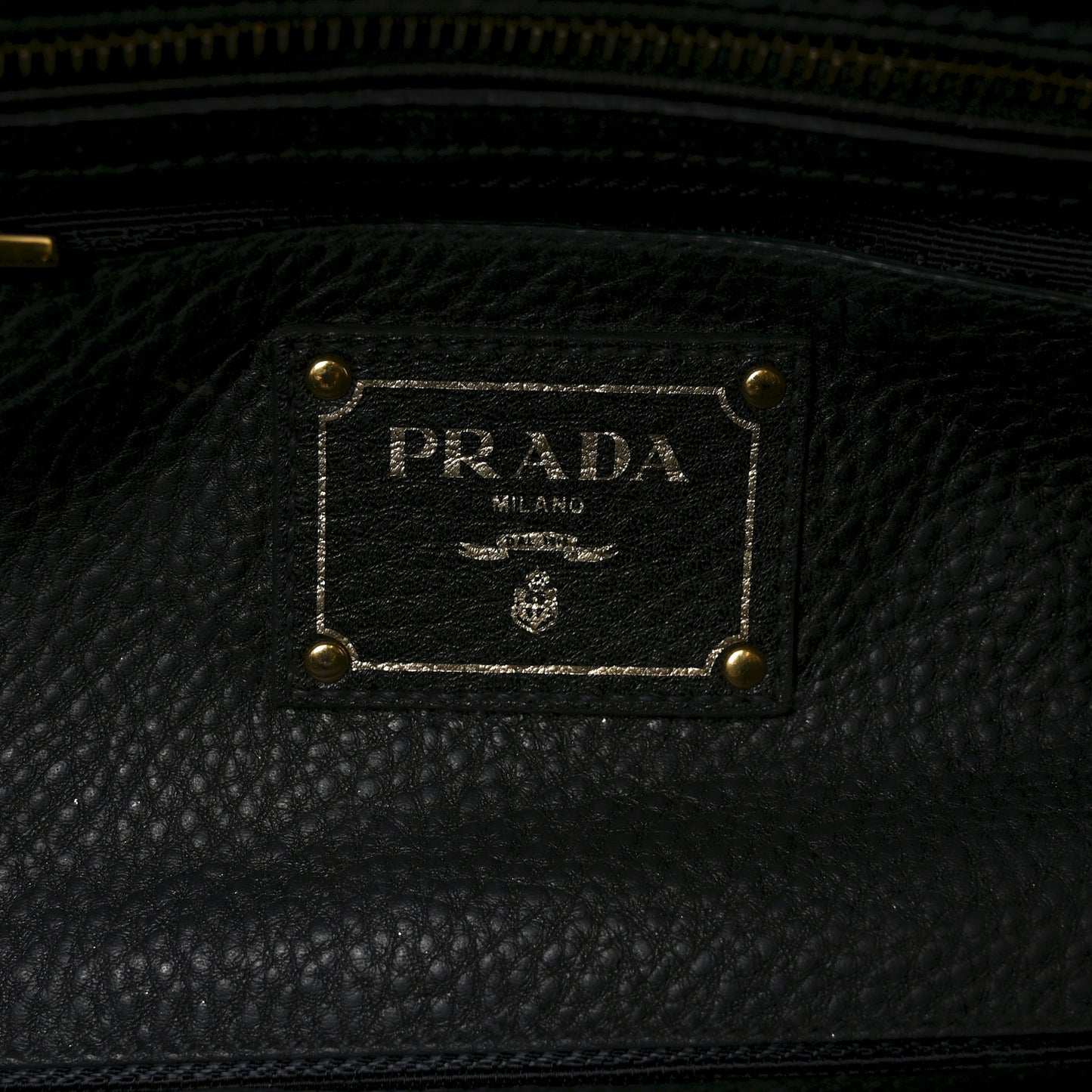 Vitello Daino Bauletto Black