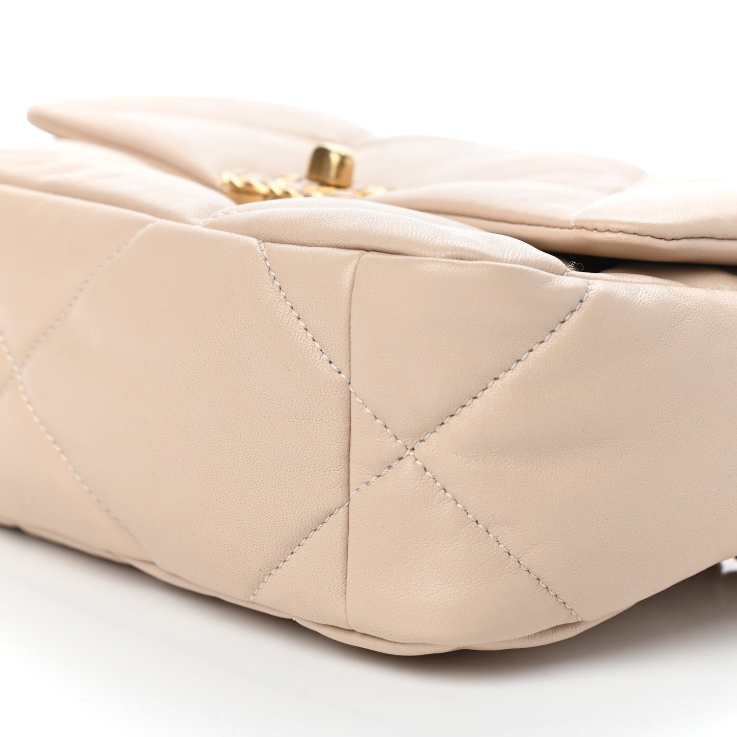 Lambskin Quilted Medium Chanel 19 Flap Beige