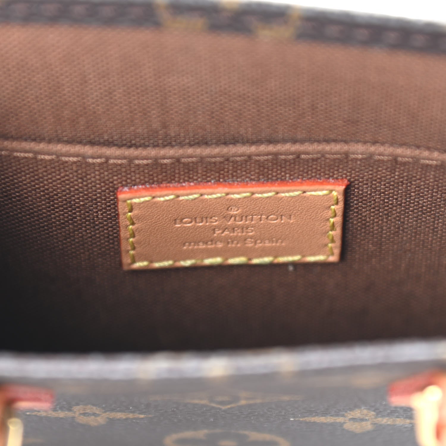 Louis Vuitton Monogram Petit Sac Plat 6 of 9