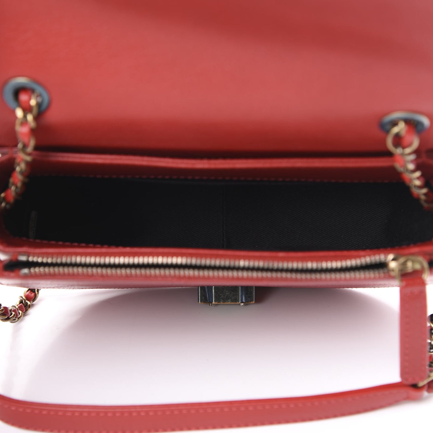 Shiny Calfskin Goatskin Quilted Small Coco Curve Messenger Flap Red