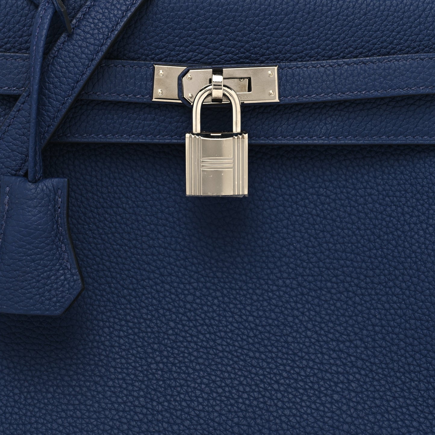 Togo Kelly Retourne 25 Bleu Saphir