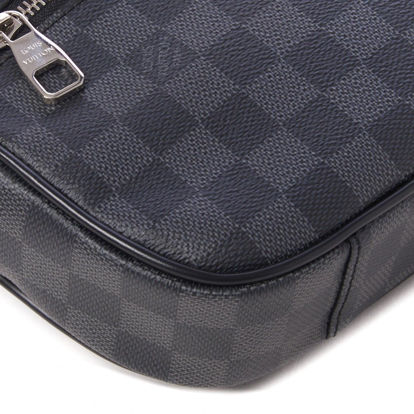 Damier Graphite Ambler