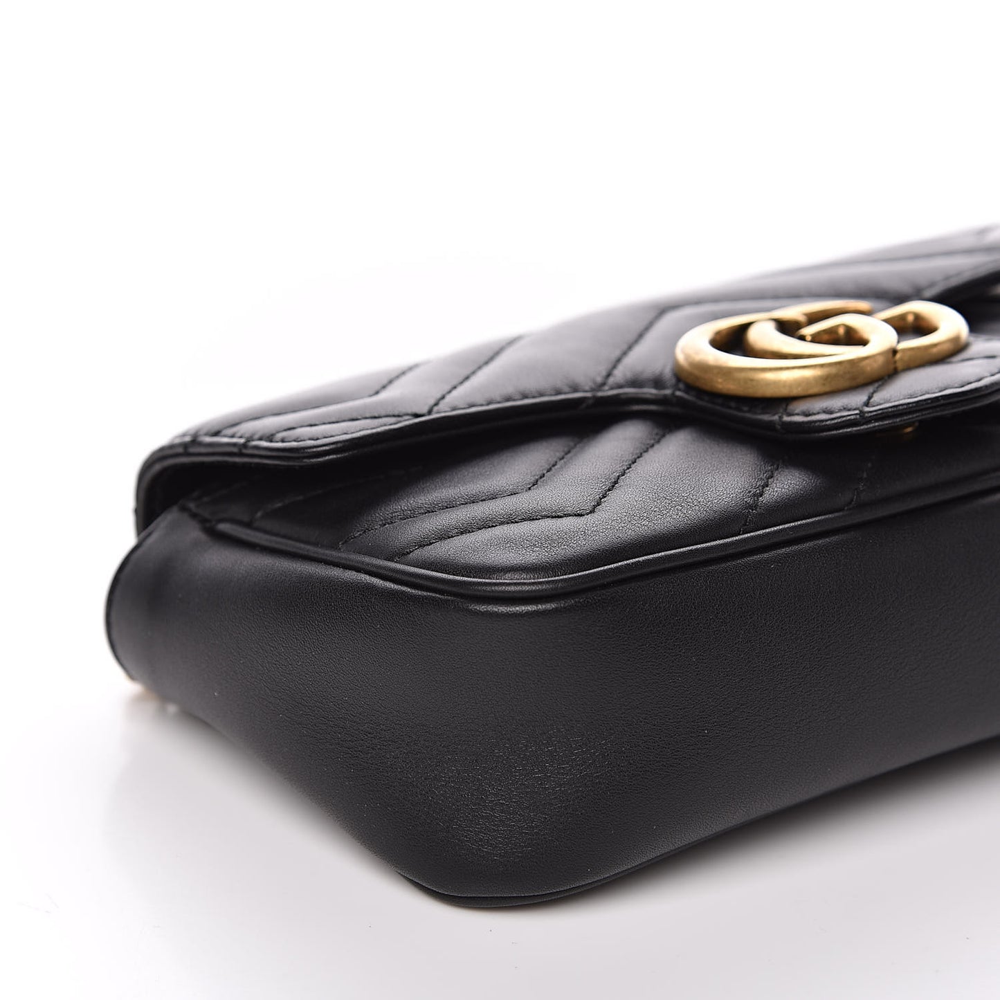 Calfskin Matelasse Super Mini GG Marmont Shoulder Bag Black