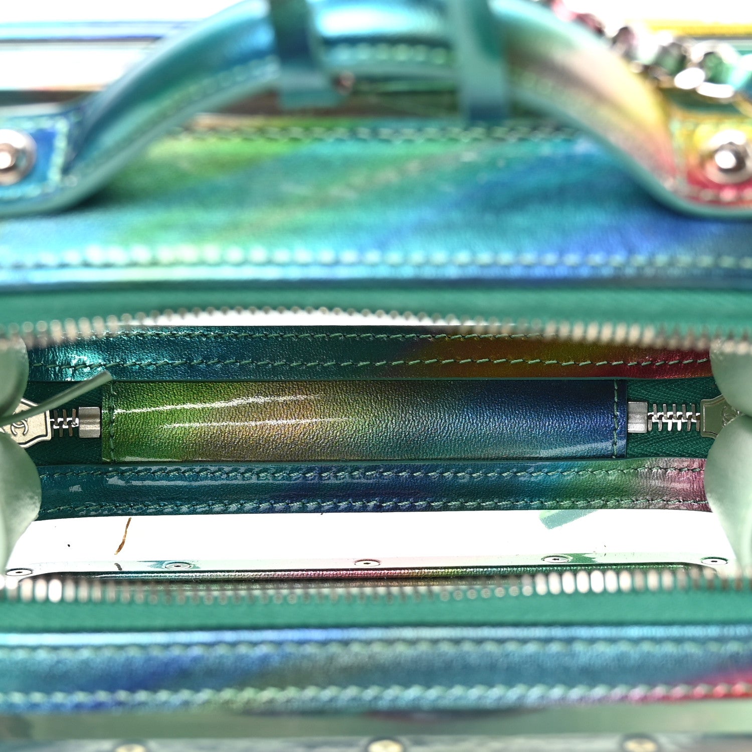Chanel PVC Patent Calfskin Patent Lambskin Small CC Vanity Case Green 5 of 10