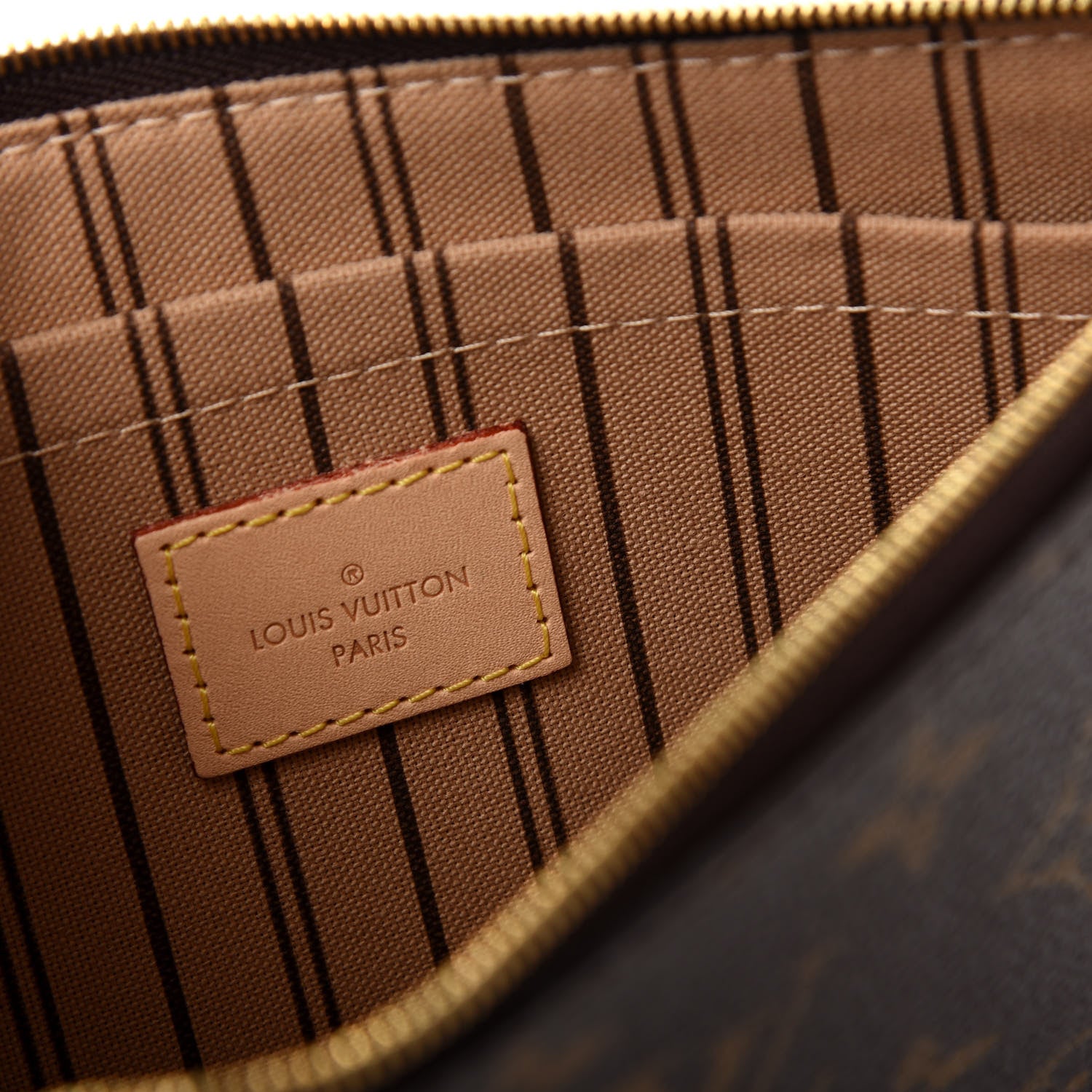 Louis Vuitton Monogram Neverfull MM GM Pochette 6 of 7