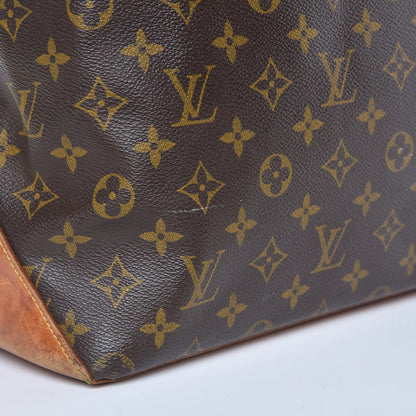 Louis Vuitton Monogram Cabas Mezzo 12 of 15