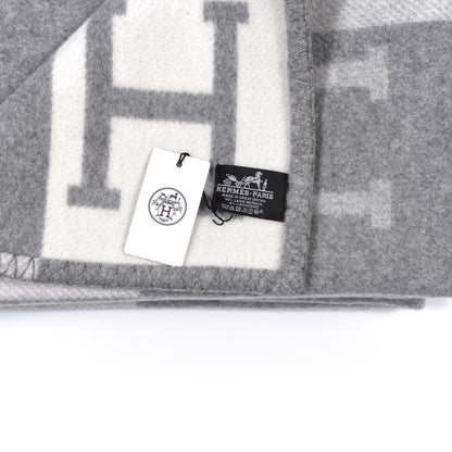 Hermes Wool Cashmere Avalon III Blanket Ecru Gris Clair 3 of 3