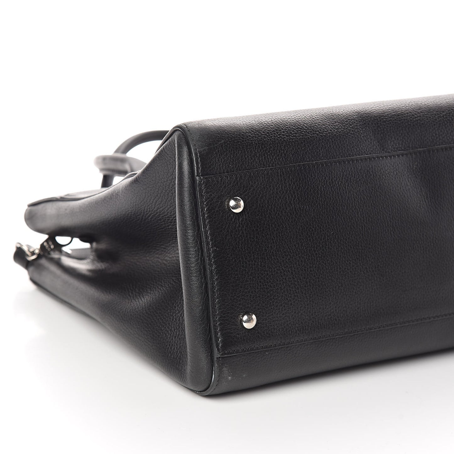 Grained Calfskin Medium Neo Executive Shopper Tote Blac