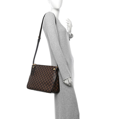 Louis Vuitton Damier Ebene Duomo Messenger 2 of 9