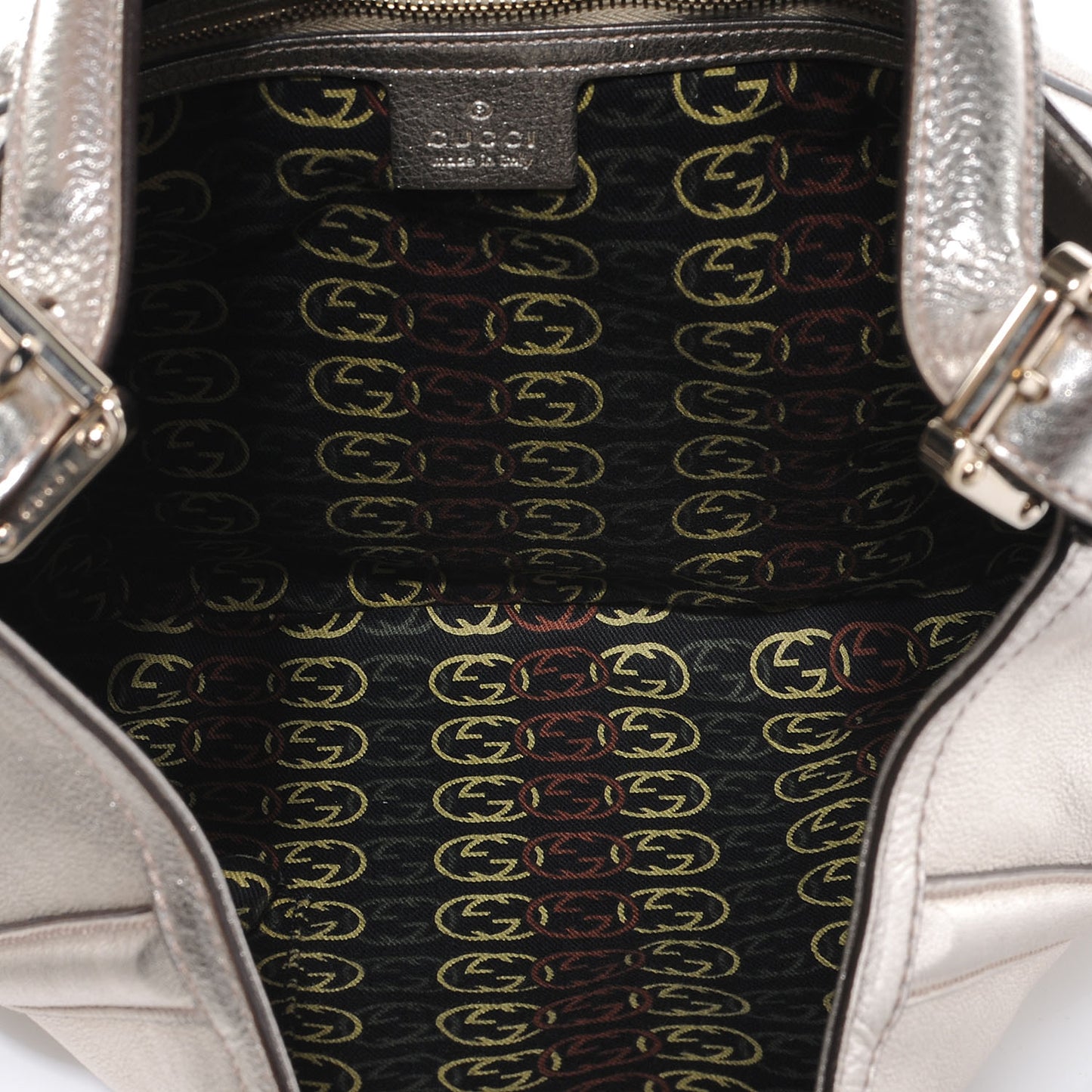 Leather Medium Britt Hobo Platinum