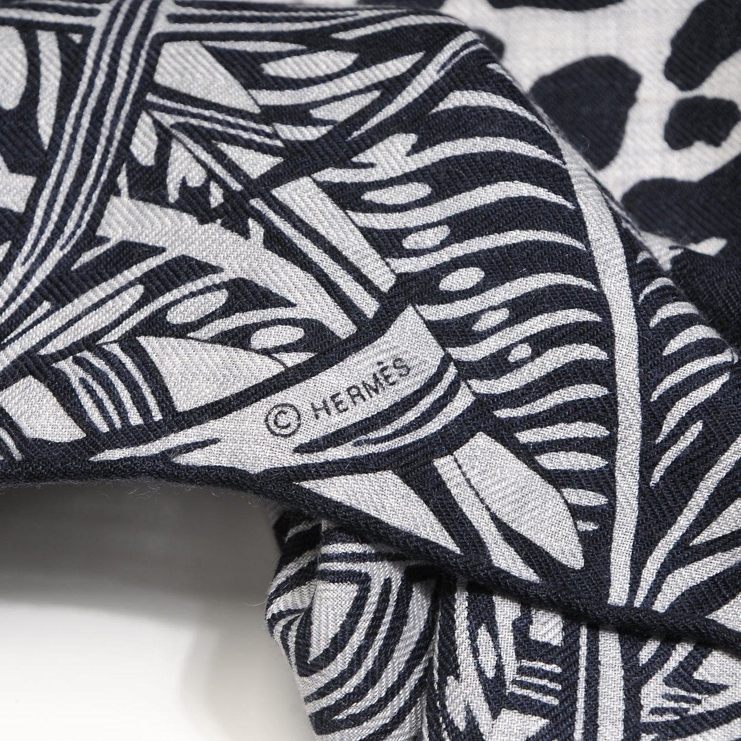 Cashmere Silk Jaguar Quetzal Shawl 140 Gris Chine Bleu Noir Gris