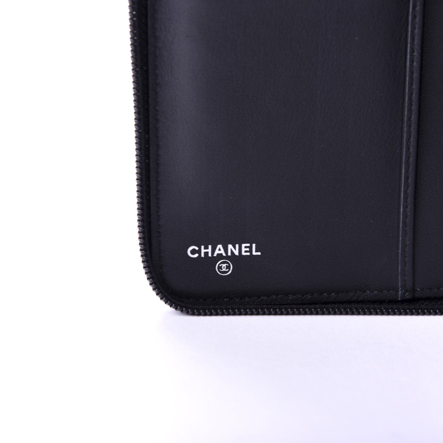 Caviar Large Timeless CC Zip Around Organizer Wallet Black