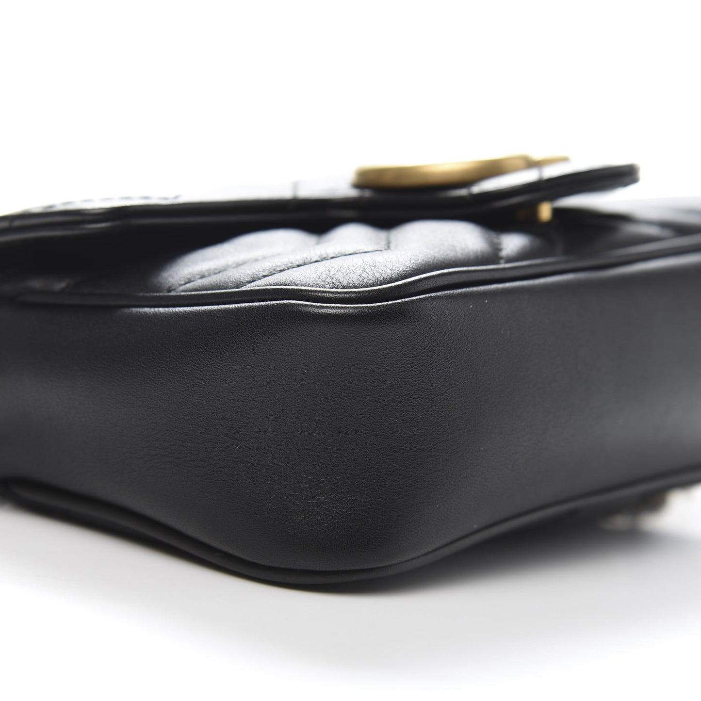 Calfskin Matelasse Super Mini GG Marmont Shoulder Bag Black