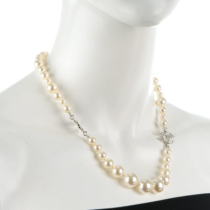 Chanel Crystal Baguette Pearl CC Short Necklace Silver 2 of 3