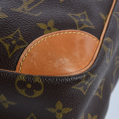 Louis Vuitton Monogram Danube GM 9 of 13