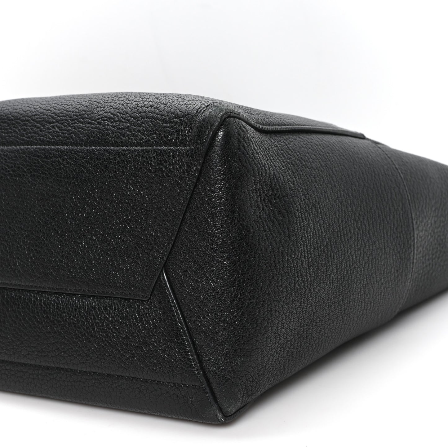 Soft Grained Calfskin Sangle Bucket Bag Black