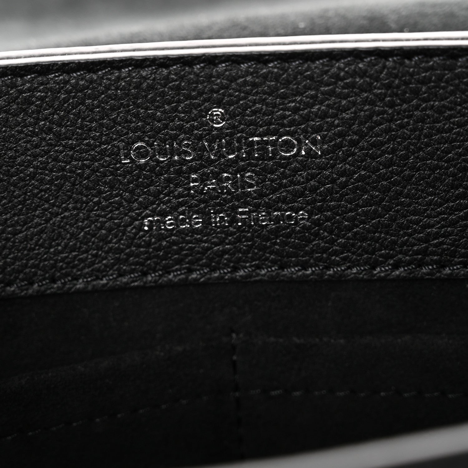 Louis Vuitton Soft Calfskin Lockme Ever MM Black 6 of 9