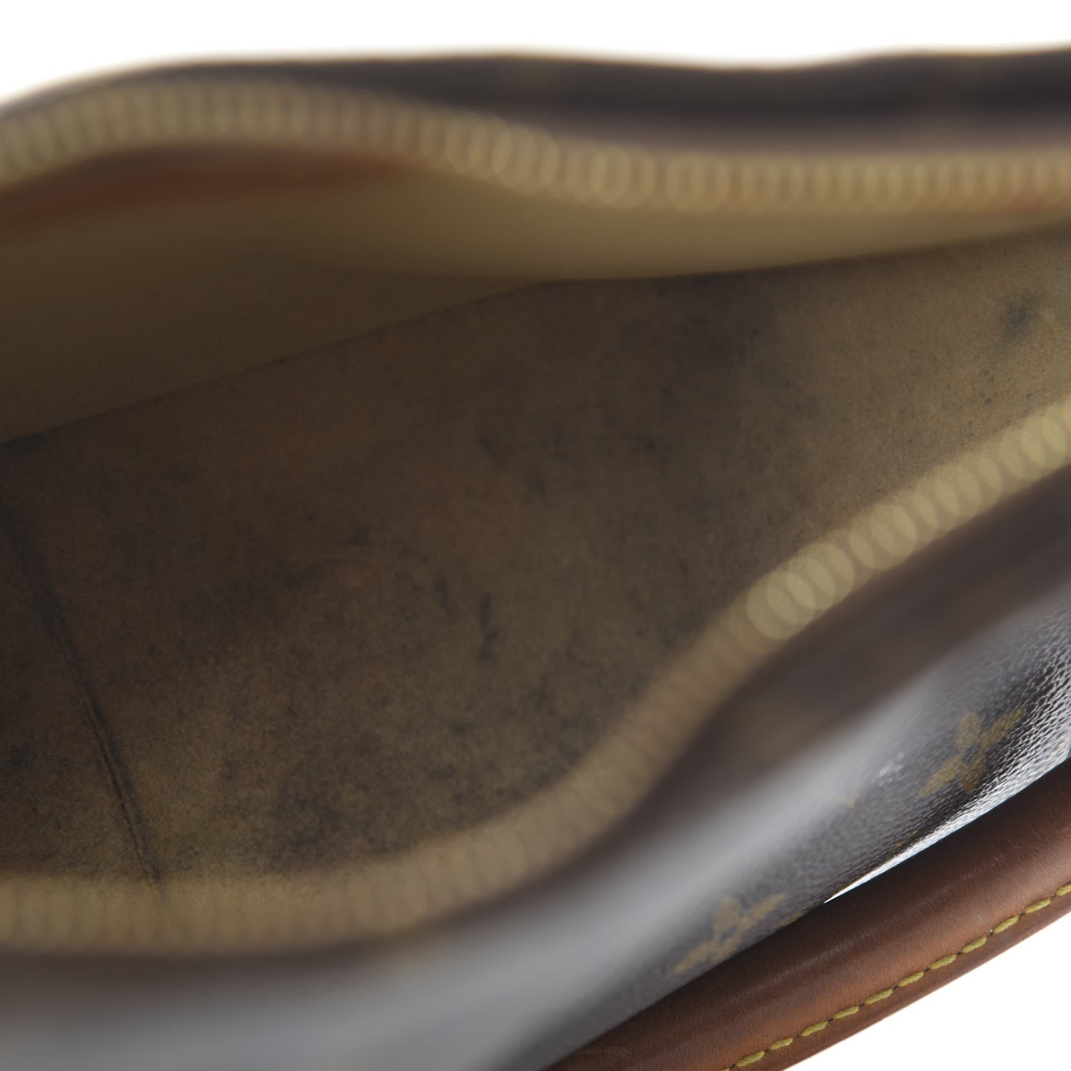 Louis Vuitton Monogram Looping MM 8 of 17