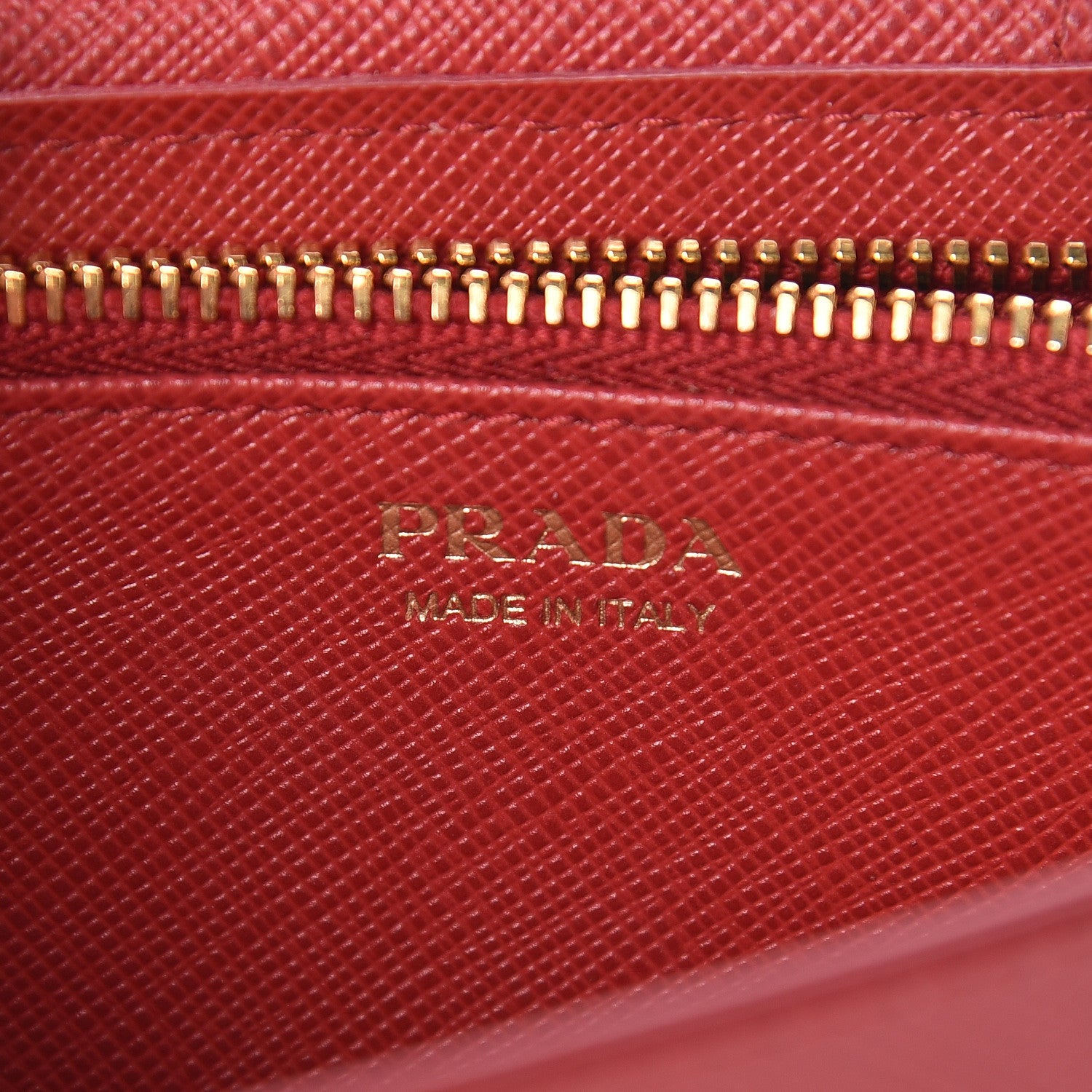 Prada Saffiano Metal Wristlet iPhone Case Fuoco 6 of 8