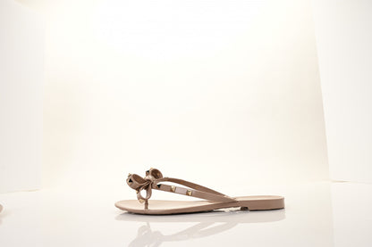 Valentino Garavani PVC Jelly Rockstud Bow Thong Sandals 41 Poudre 2 of 14