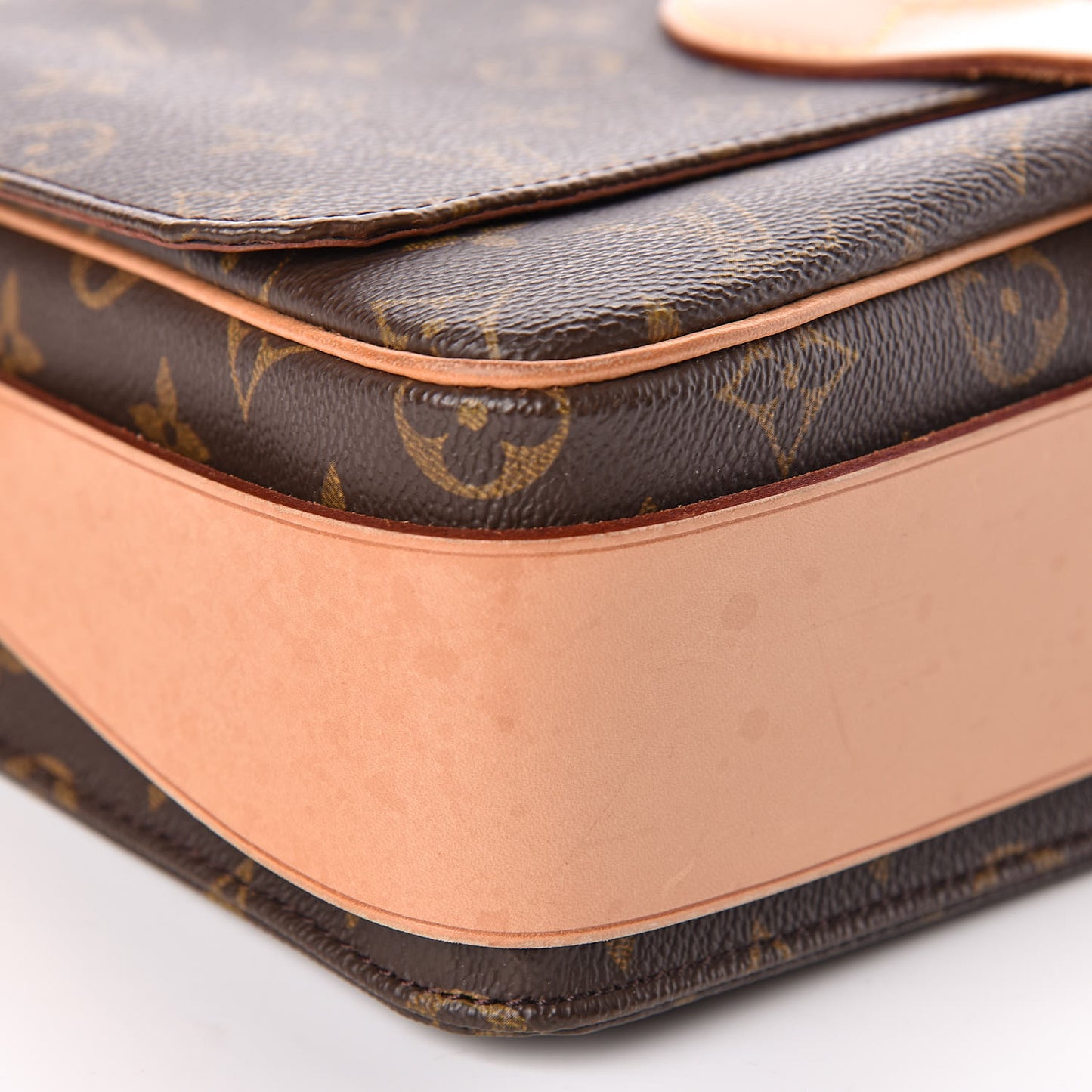 Monogram Cartouchiere 26