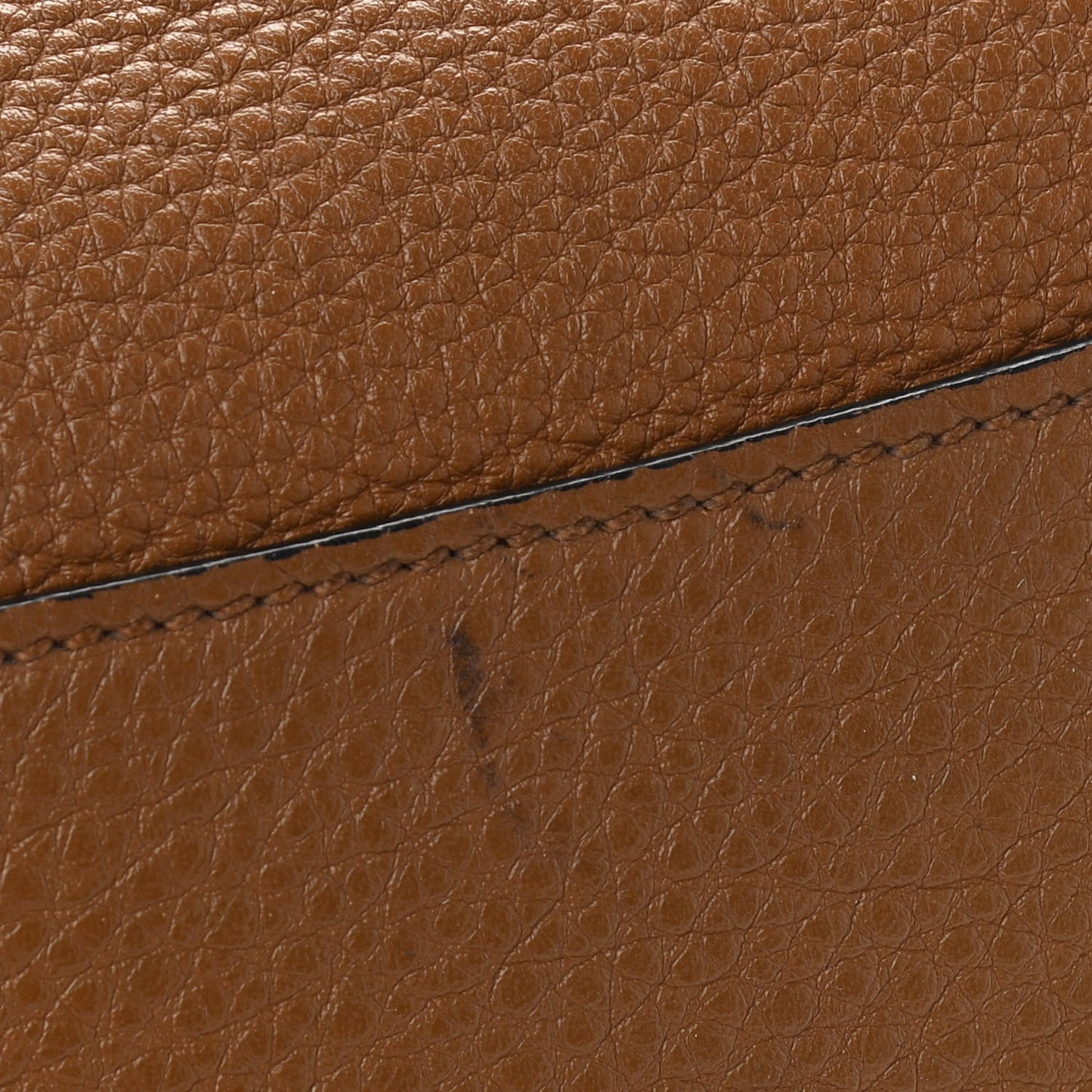 Vitello Daino Embossed Logo Tote Cannella