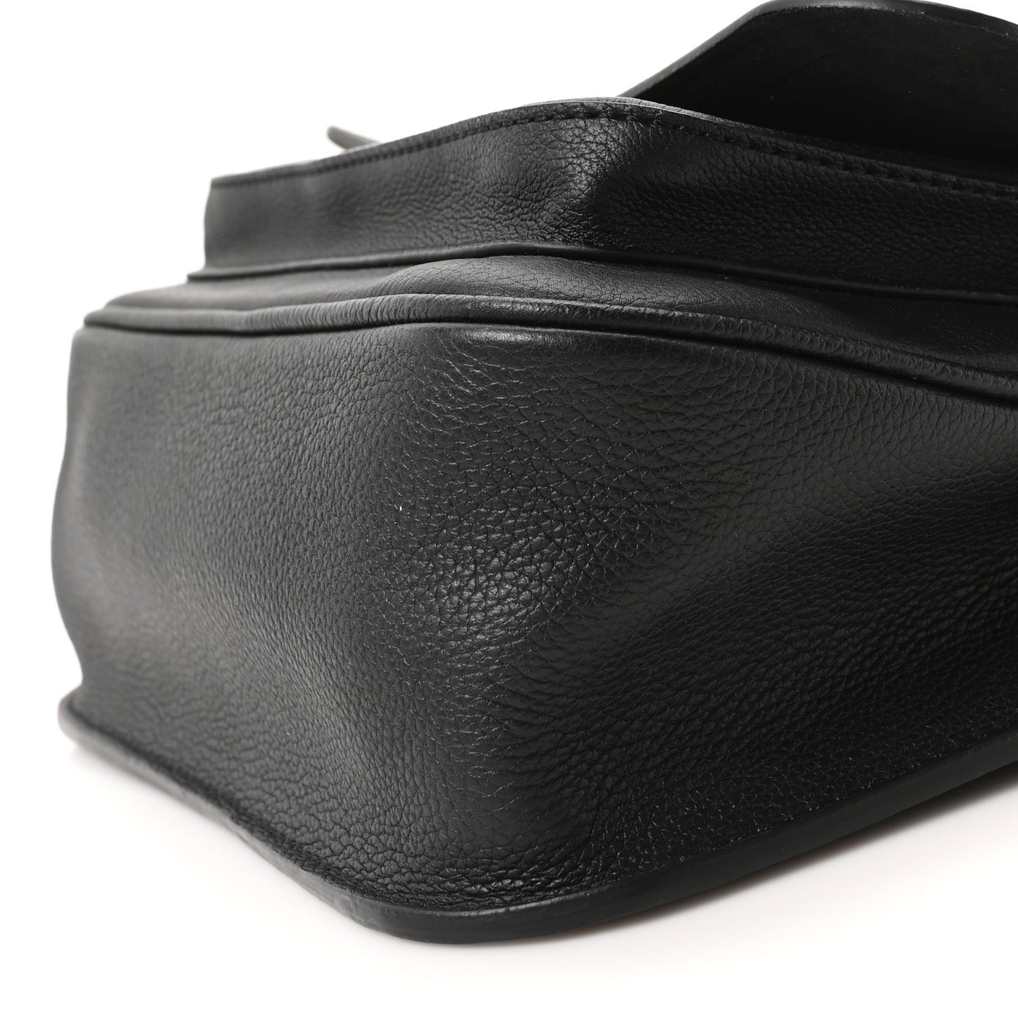 Grained Calfskin Lockme Chain Bag PM Black