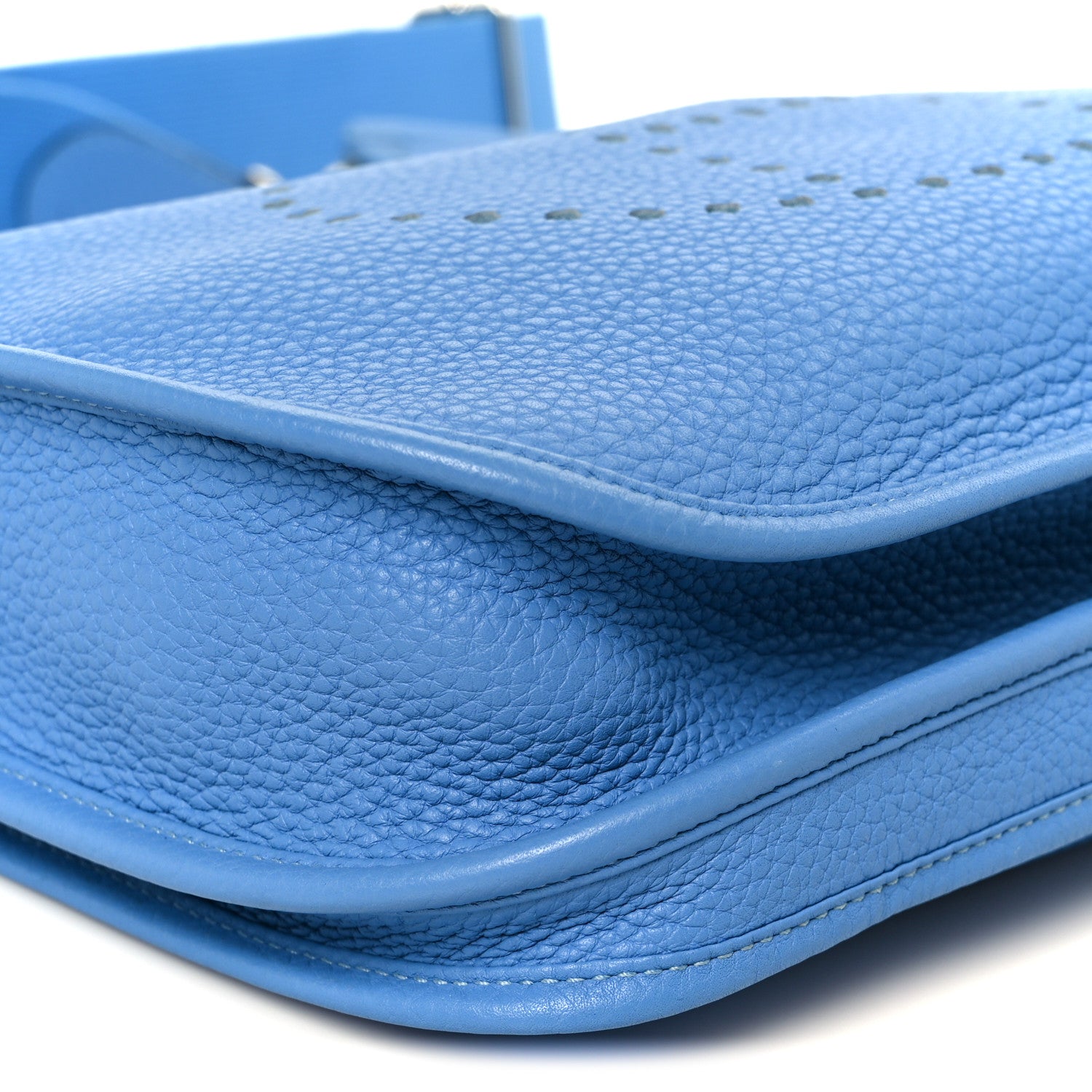 Hermes Taurillon Clemence Evelyne III PM Bleu Paradis 10 of 11